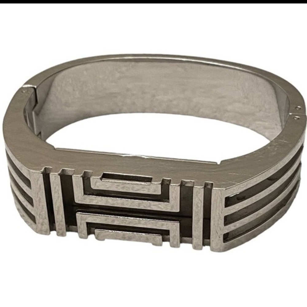 Tory Burch silver cuff bacelett/bangle